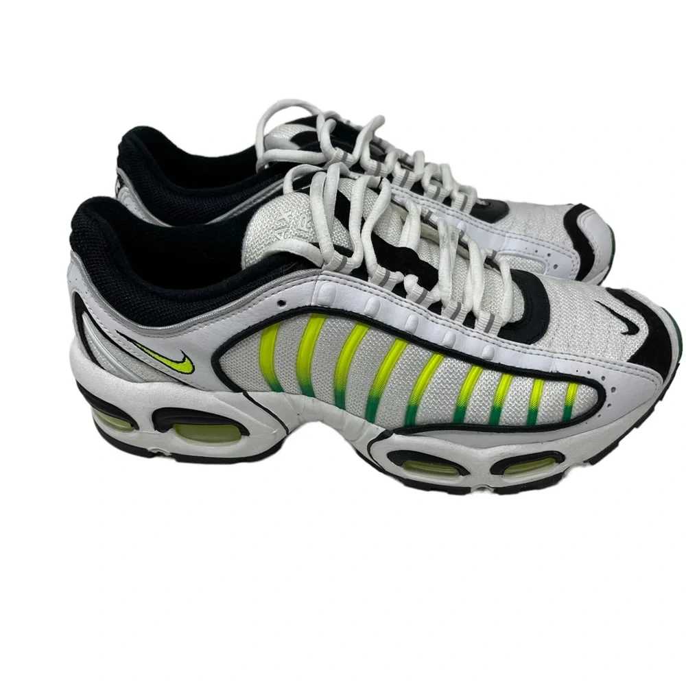 EUC Nike Mens Air Max Tailwind IV 4 OG 7.5‎
